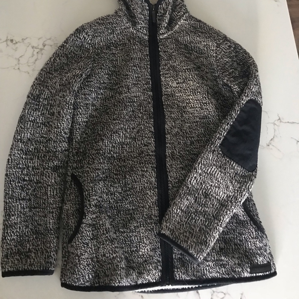Super cute and warm Merrell jacket/fleece